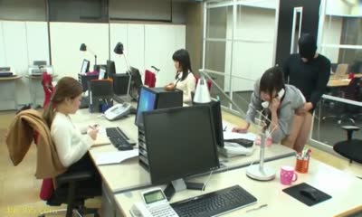 Freeuse Office in Japan.